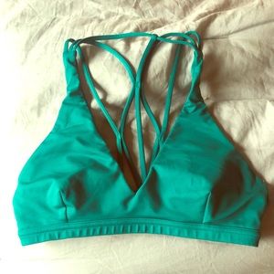 Lululemon raise the barre bra